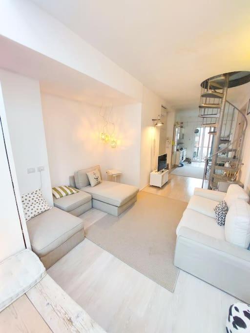 Design&Terrazzo A 5 Min Dal Centro - Laura'S House Διαμέρισμα Μιλάνο Εξωτερικό φωτογραφία